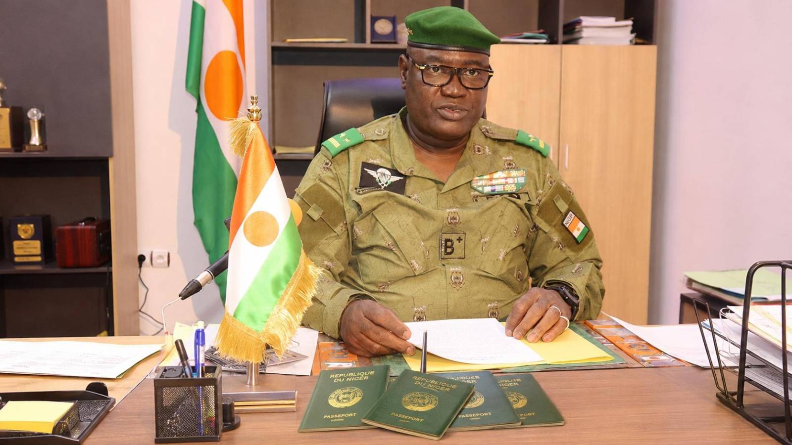 Niger visa scandal exposes corruption in military leadership
