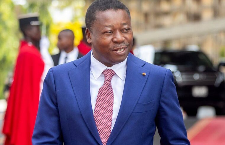 Togo : la Ve République de Faure Gnassingbé, un nouveau costume pour un pouvoir intact