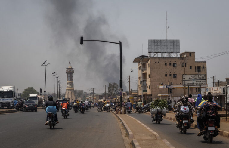 Mali: civilian suffering mounts as gsim blockades Bamako