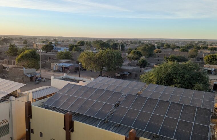 Solar power secures medical services in Niafounké, northern Mali