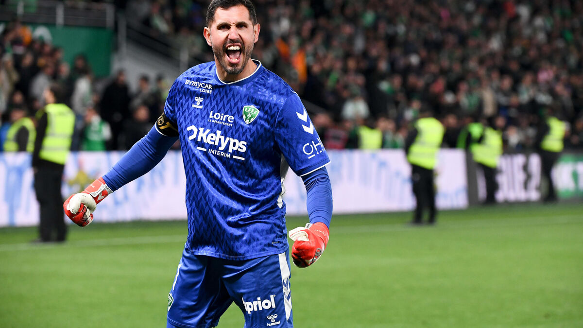 Saint-Étienne edge Rodez in penalty shootout to face Ligue 1 relegation battle