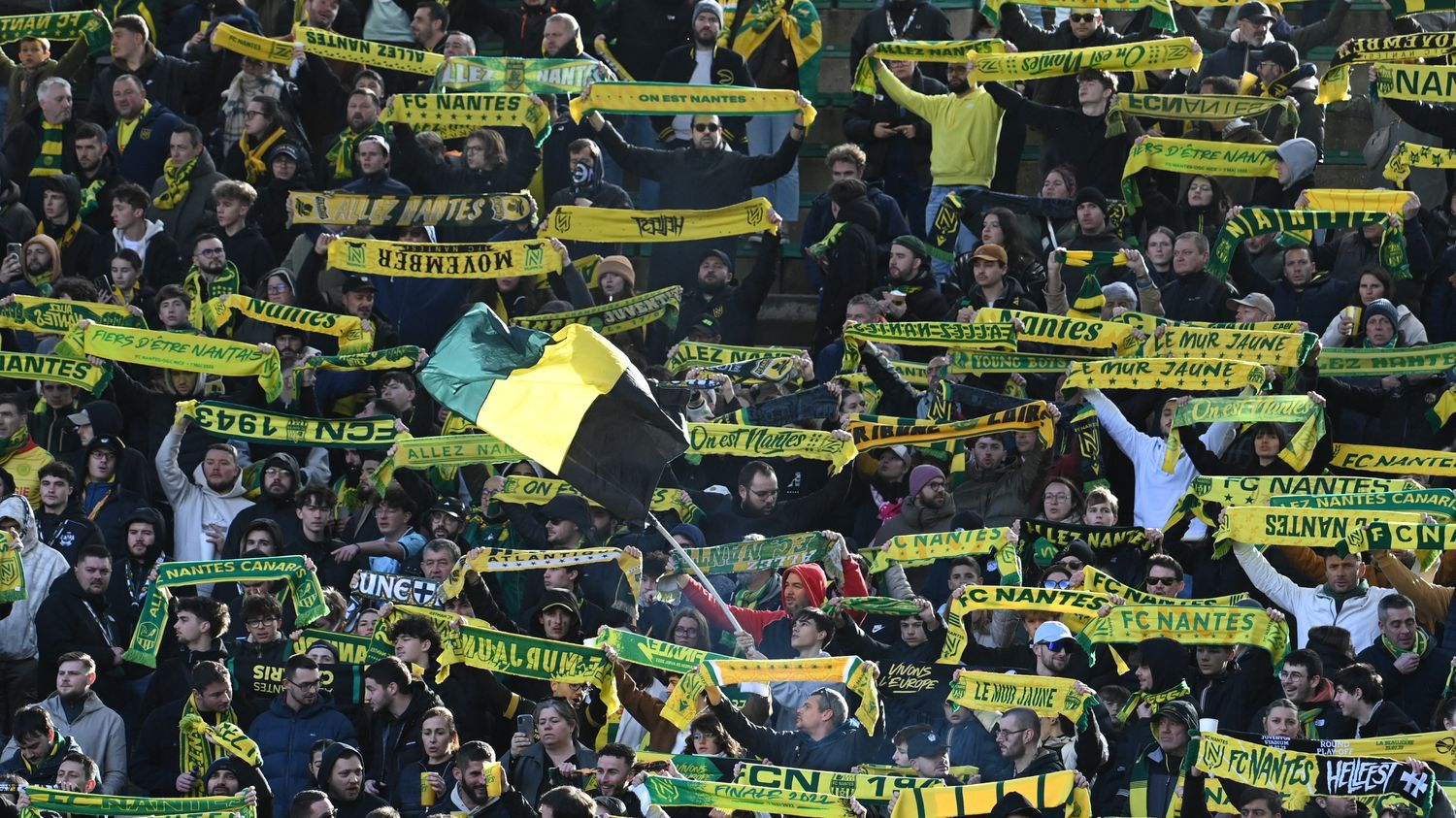 Ligue 1 match disruption: Nantes vs Toulouse halted by pitch invasion