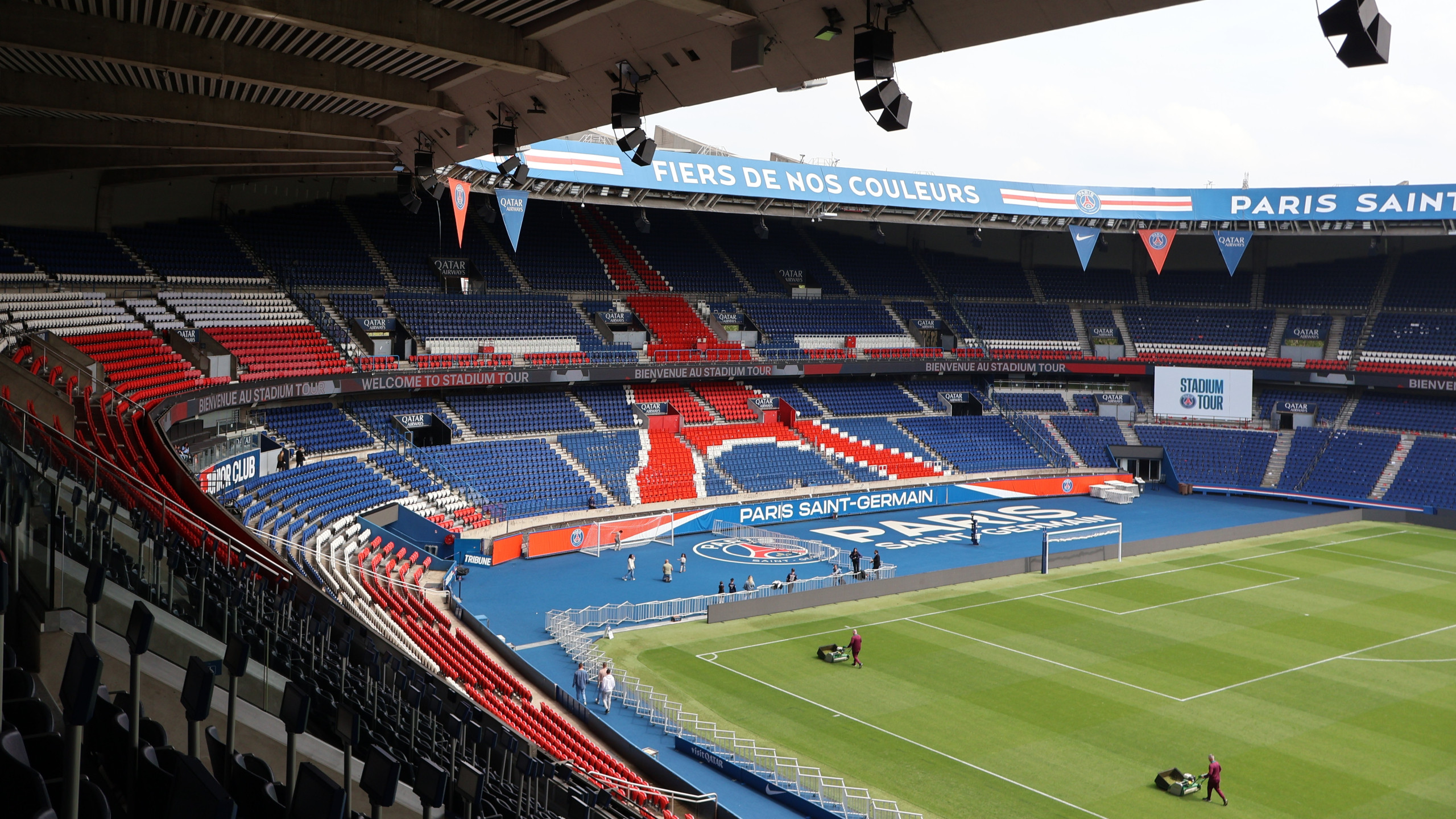Paris saint-germain to screen champions league final at parc des princes