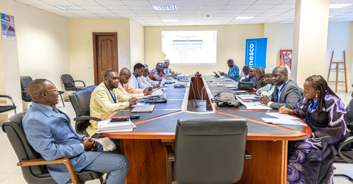 Tchad studies digital education model in Cameroon during unesco-backed mission