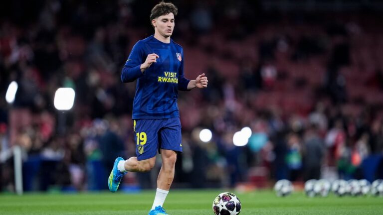 How PSG aims to secure Julian Alvarez amid mounting transfer interest
