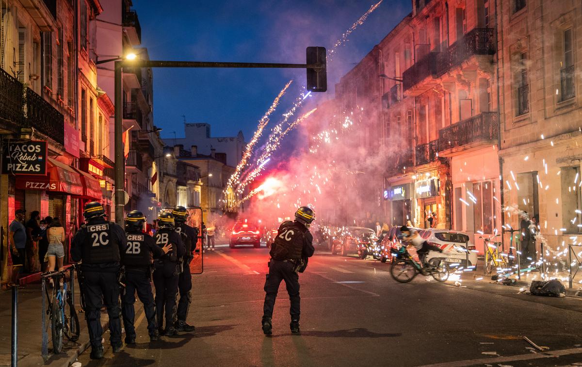 Unrest erupts in french cities following psg’s champions league final