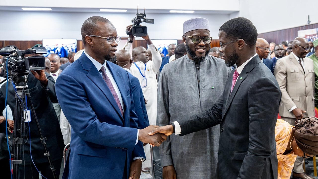 Senegal president sacks pm amid political shift