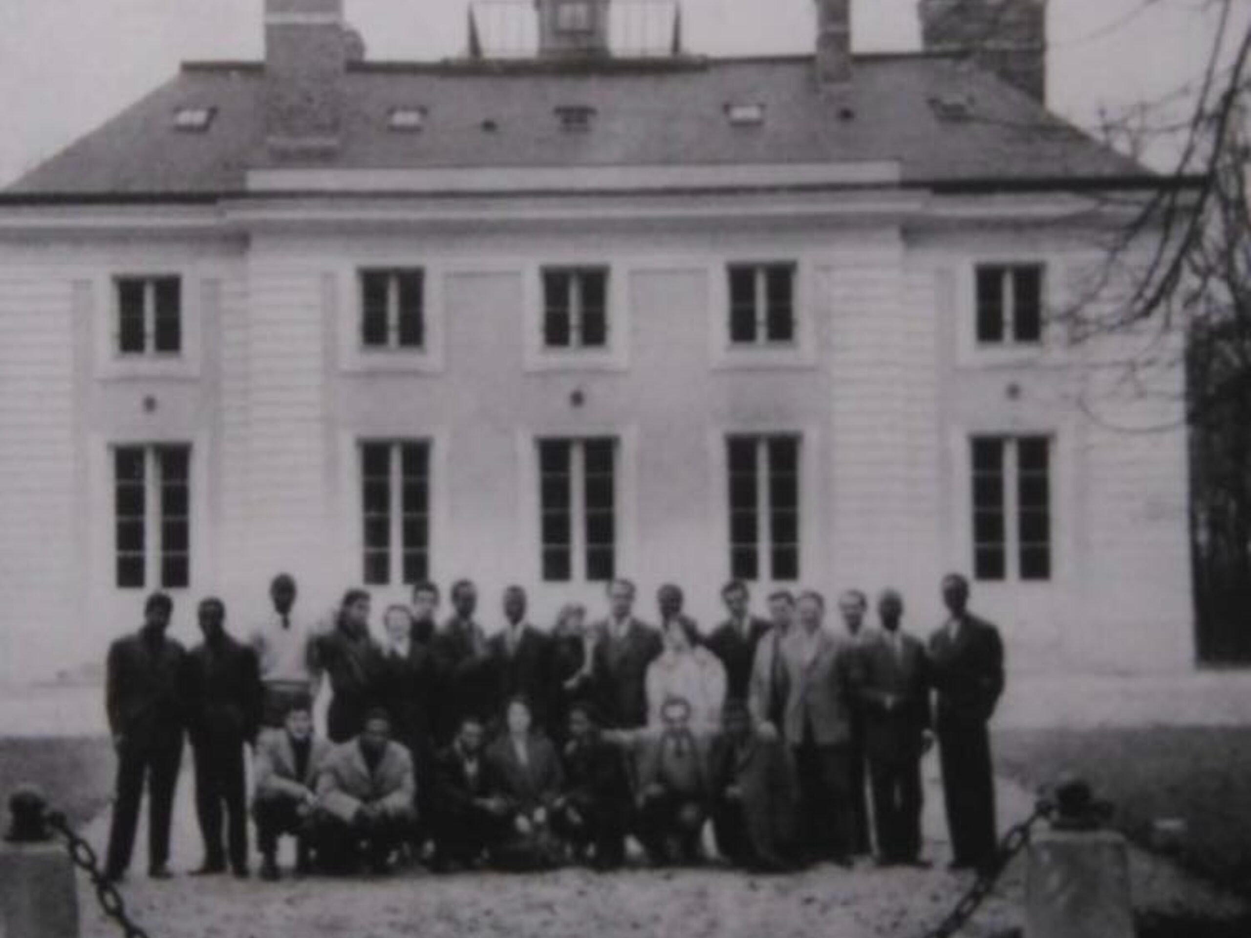 The kamerunian journalist who founded radio Tchad: pierre mabé’s enduring legacy