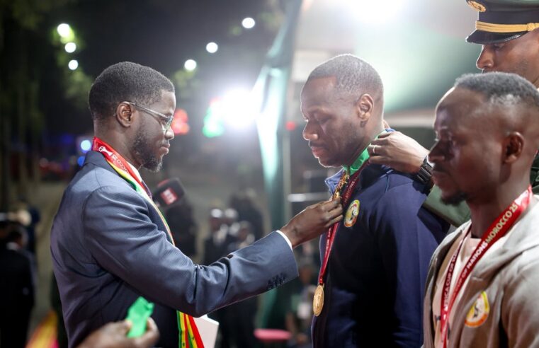 Senegal: president Bassirou Diomaye Faye’s bonuses spark football federation discord