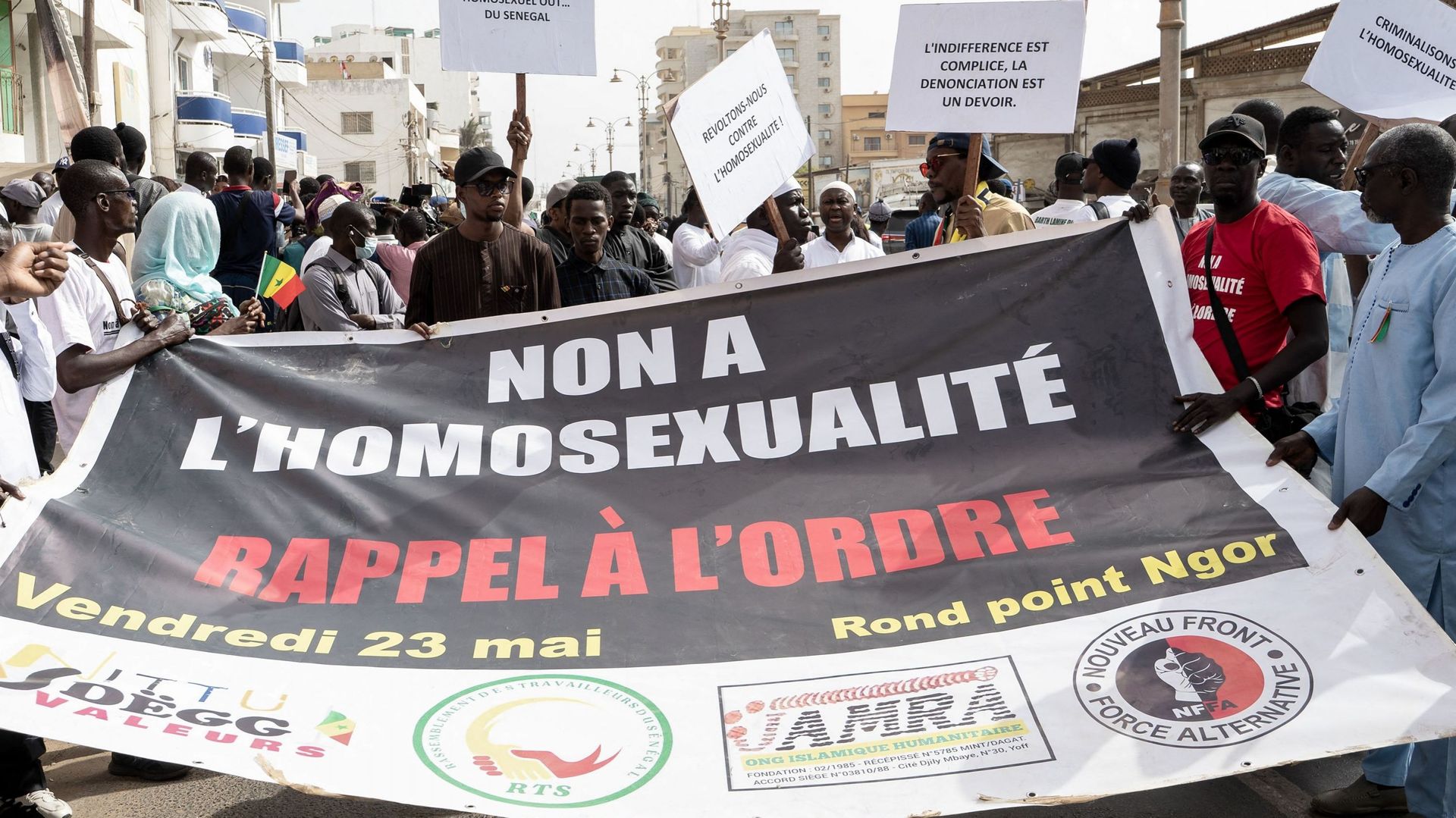Sénégal cracks down on lgbtqia+ rights with new anti-homosexuality law