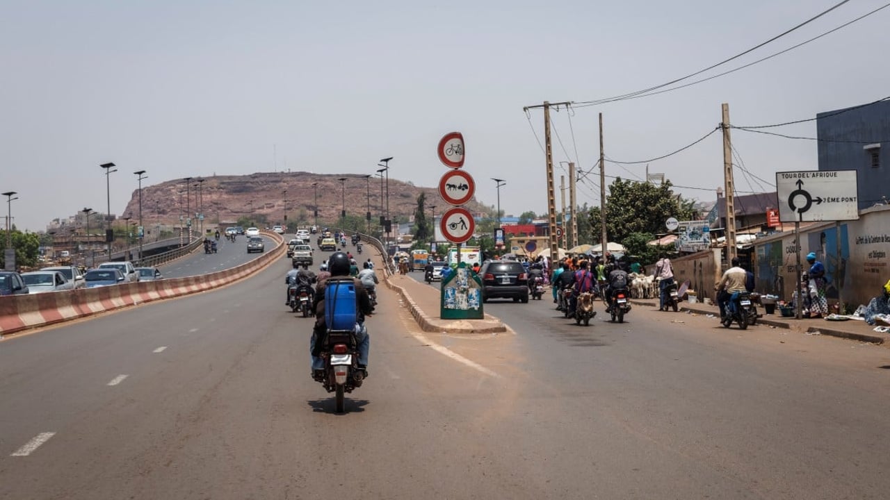 Transport routier suspendu toward Bamako amid jihadist siege