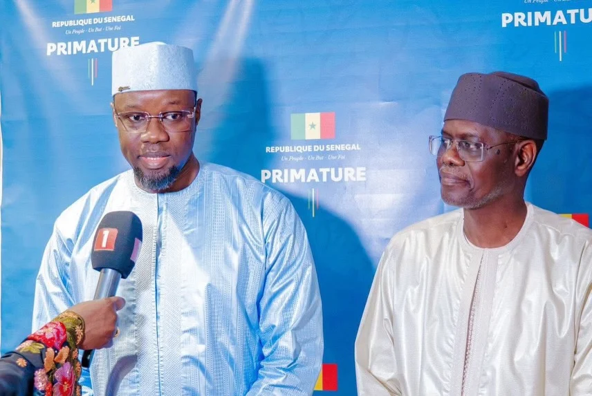 Sénégal: handover ceremony at Primature
