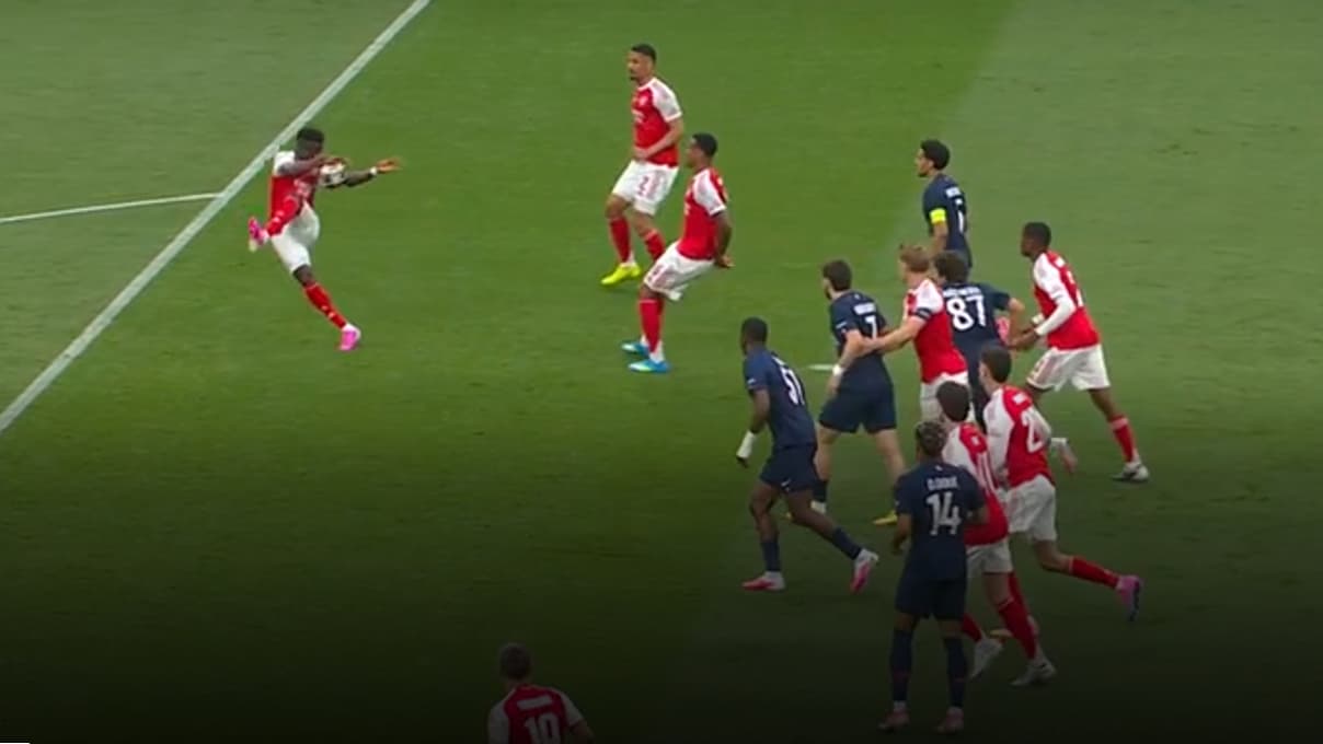 Bukayo Saka's handball during the PSG vs Arsenal Champions League final on May 30, 2026. Bukayo Saka's handball during the PSG vs Arsenal Champions League final on May 30, 2026.