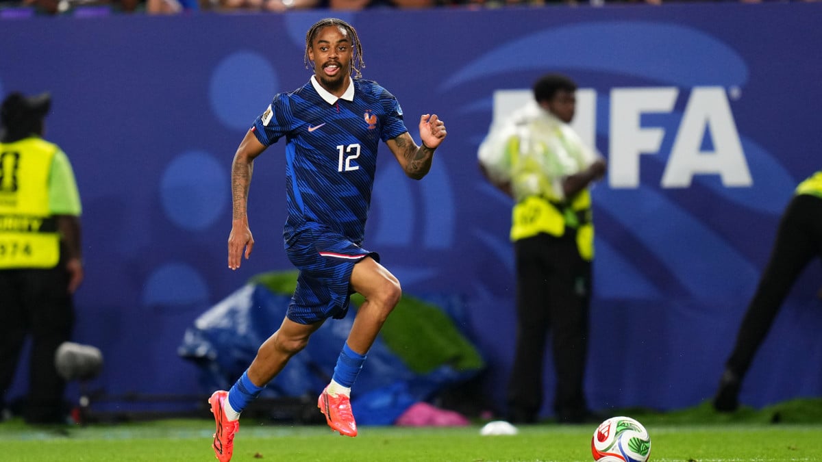 Bradley Barcola’s future at PSG: a transfer resolution expected soon