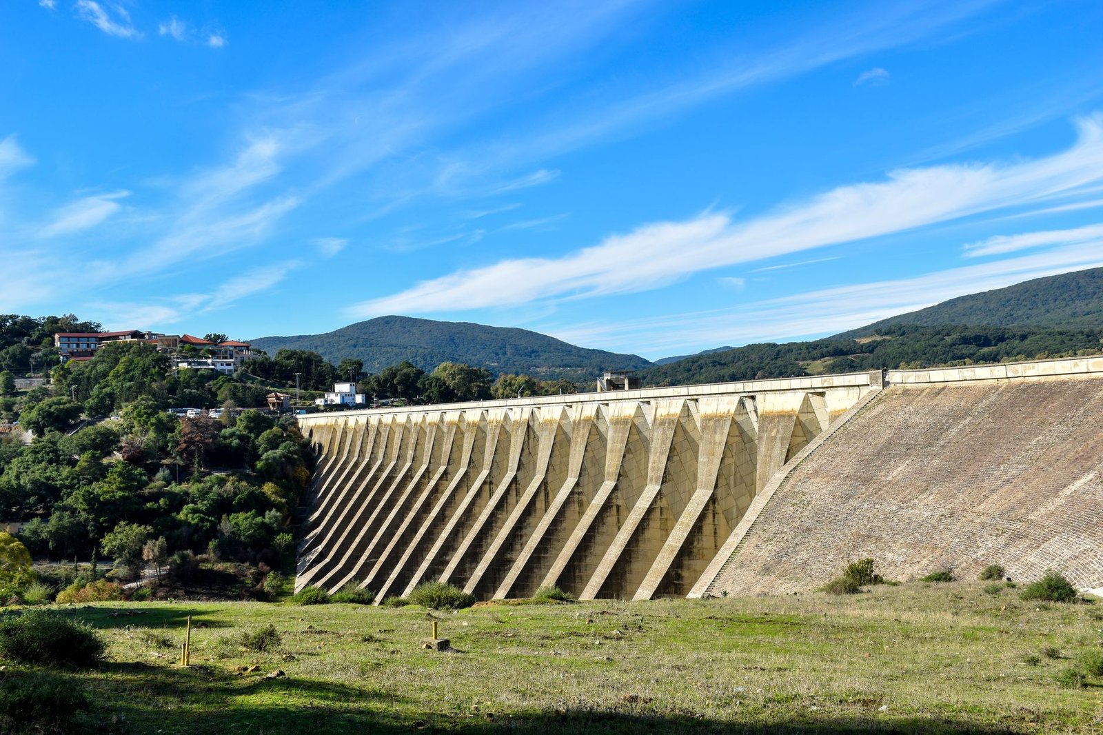 Cameroon Prometal secures direct power supply from dams amid industrial expansion