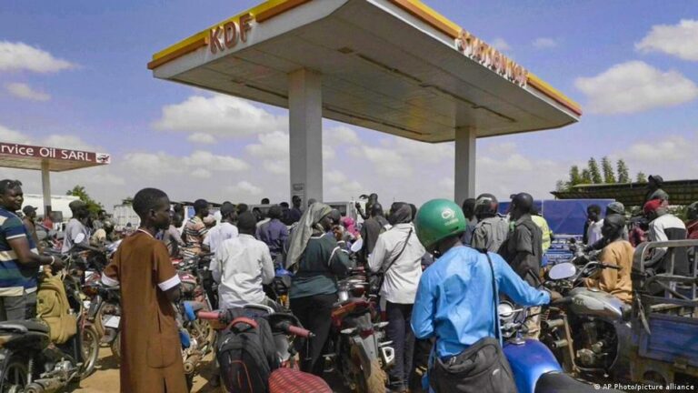 Mali suspends heavy motorcycle traffic to curb security threats
