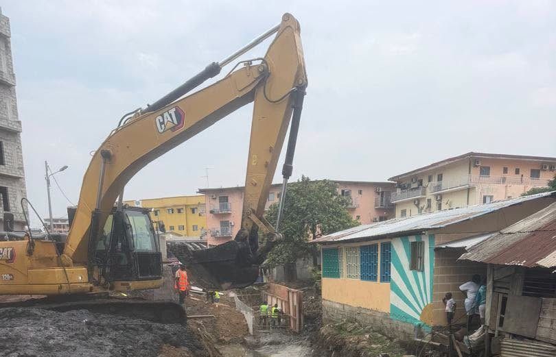 Libreville begins demolition at baie des cochons as urban overhaul moves forward