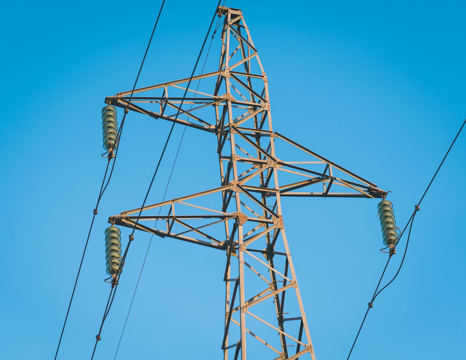 Gabon’s historic utility SEEG dissolved, making way for two new specialized companies