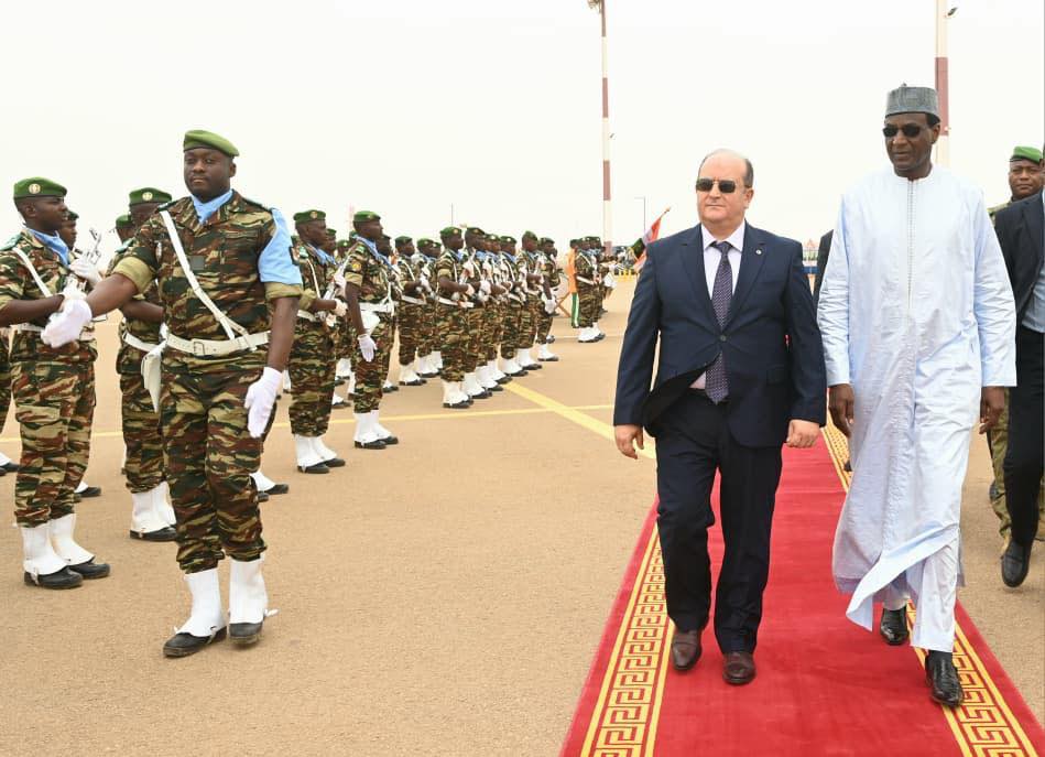 Algeria’s prime minister wraps up Niger visit after power plant inauguration