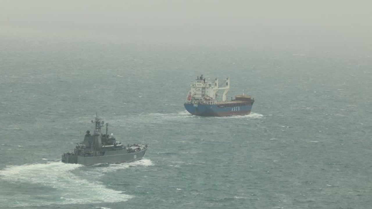 How Conakry port became a smuggling route for russian weapons to Mali