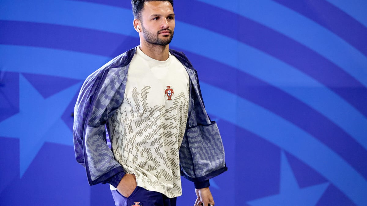 Ruben Amorim’s direct call: convincing gonçalo ramos to leave psg for ac milan