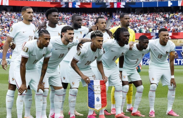 Manu Koné transfer news: French midfielder pushes for PSG move after Roma exit