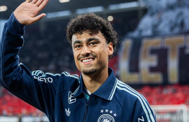 Premier league contenders chase bundesliga’s rising star