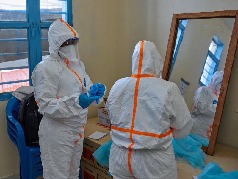 Ebola outbreak in DRC escalates as global response lags behind