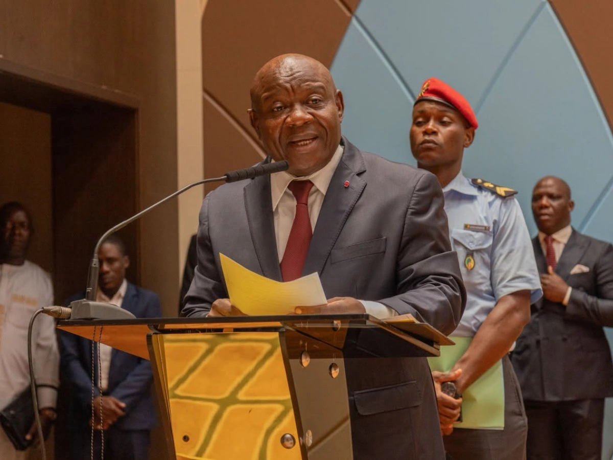 Cameroon assembly swears in 22 top officials appointed by datouo