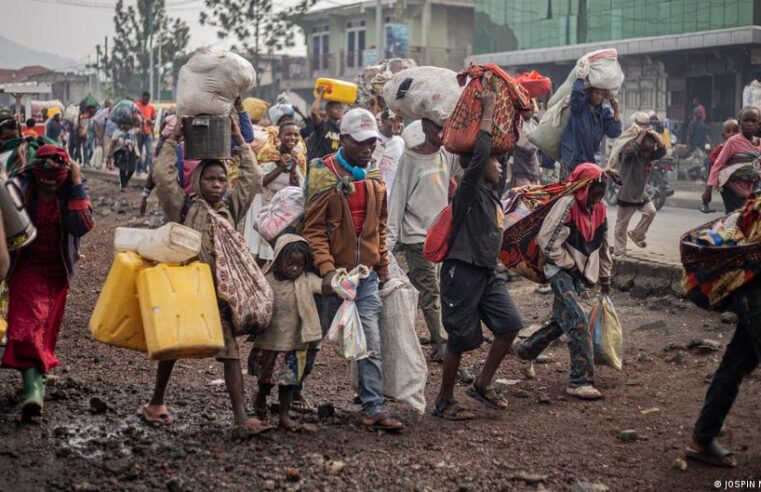 Kinshasa overwhelmed by war-displaced crisis