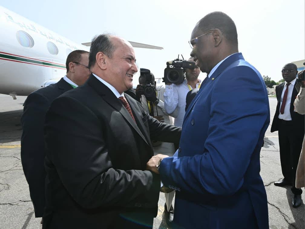 Algerian prime minister begins official visit to Chad