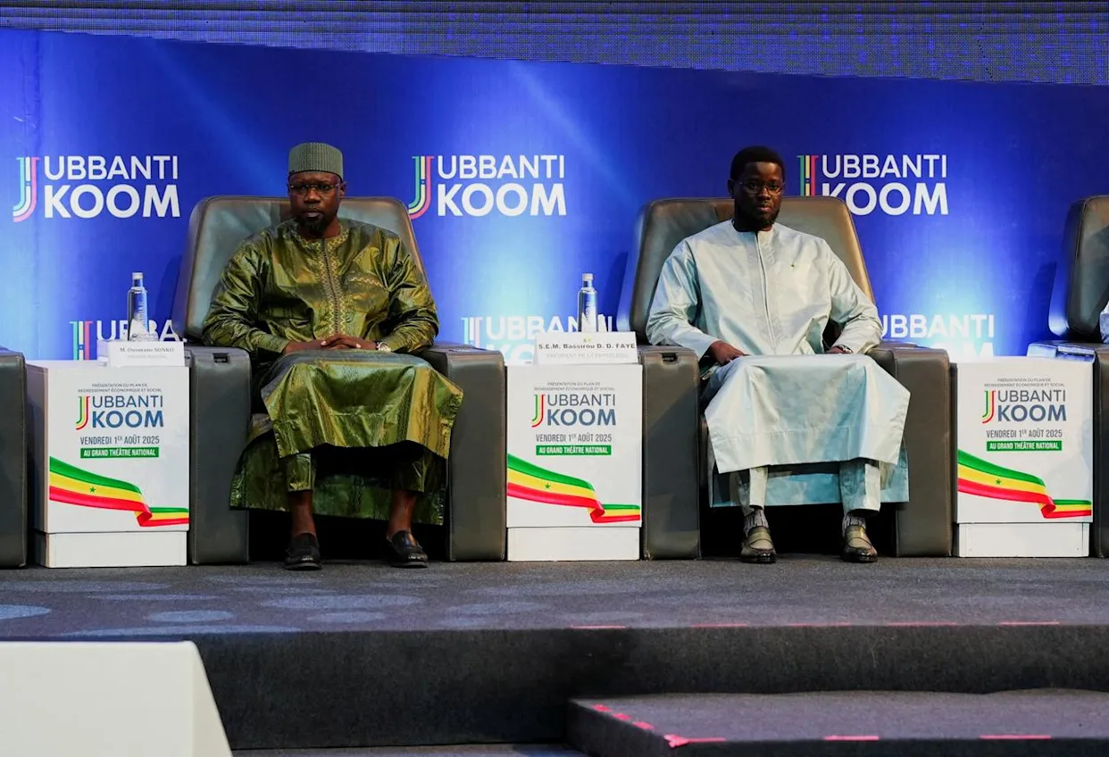 Senegal political leaders Ousmane Sonko and Bassirou Diomaye Faye in discussion