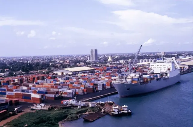 Economic impact on Cotonou port due to border closure with Niger