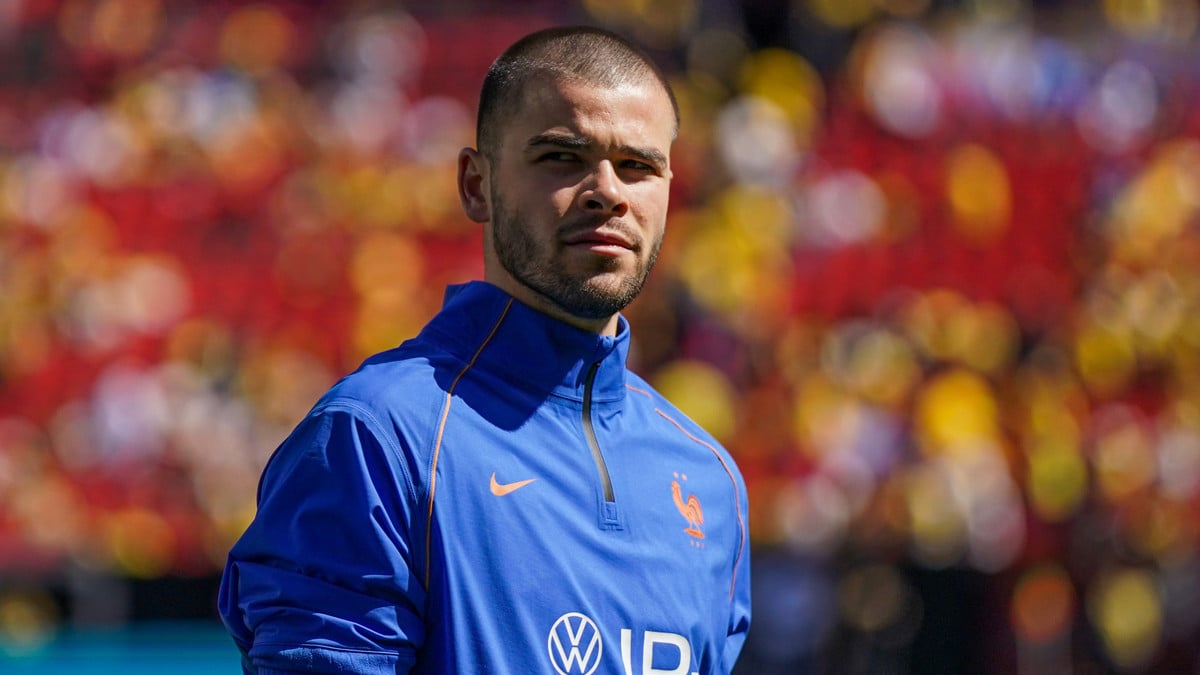Lucas chevalier future at psg under threat after disappointing season