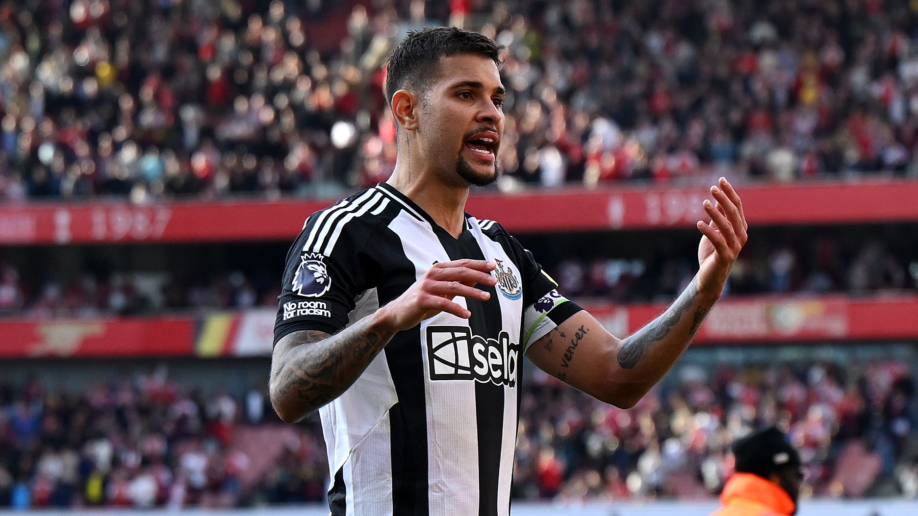 Arsenal and Newcastle engage in high-stakes talks for Bruno Guimaraes
