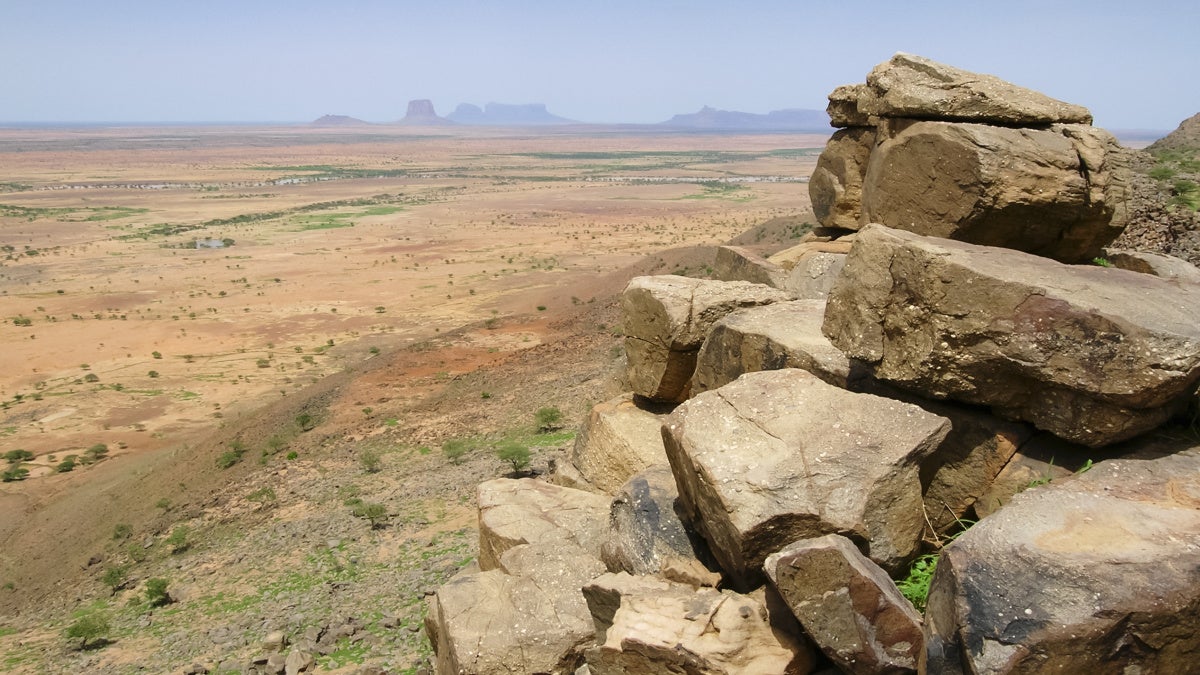 Illegal air strikes in central Mali kill civilians