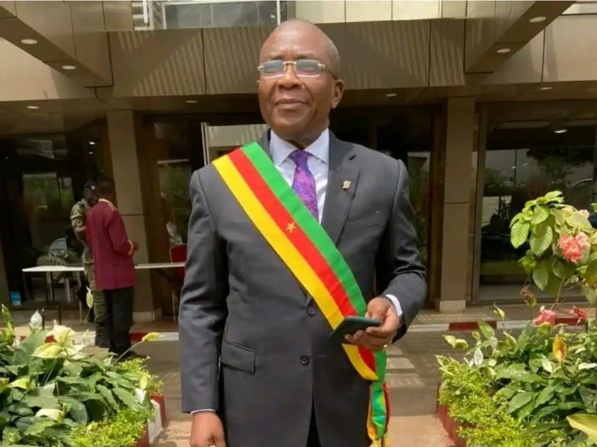 Political leader urges constitutional council to declare presidency vacant