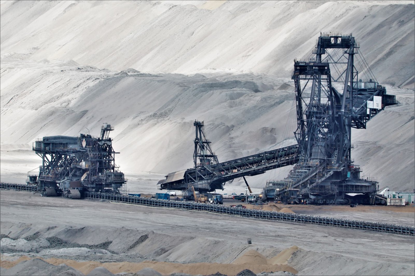 Gabon advances local manganese processing with Eramet deal