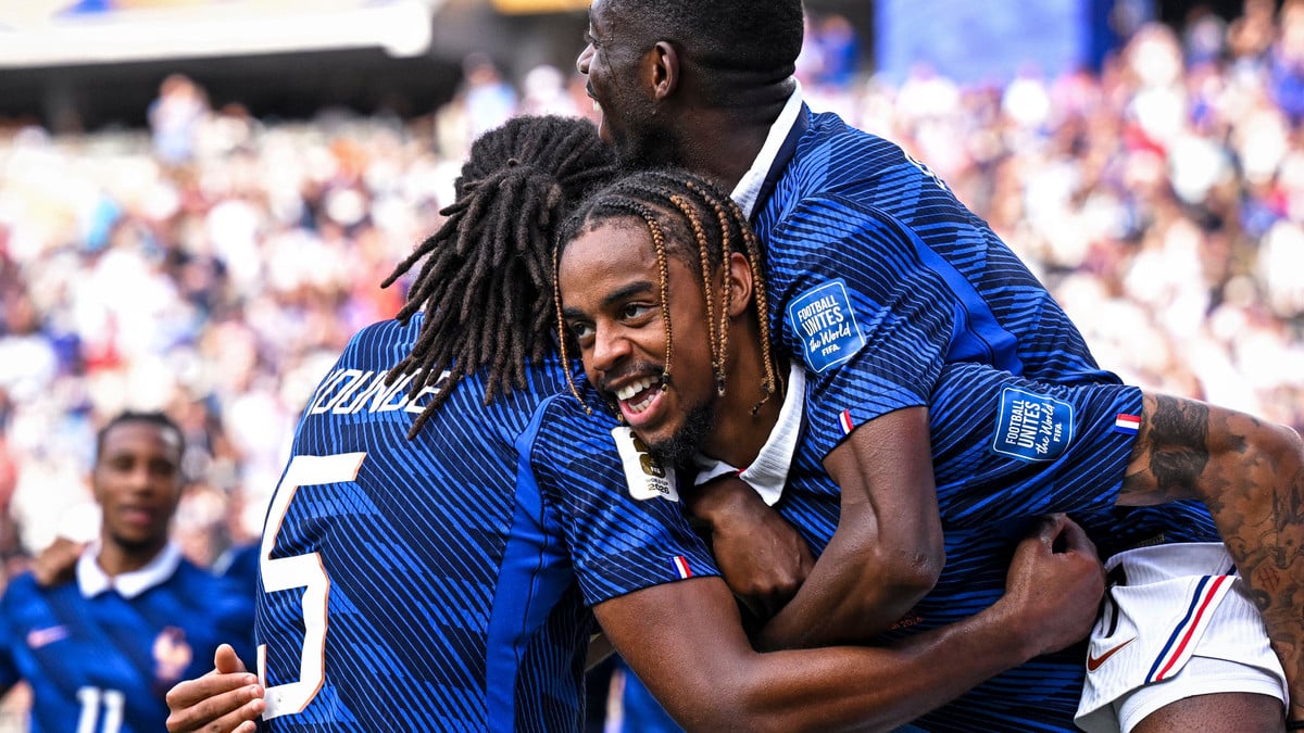 Bradley Barcola’s world cup focus overshadows PSG transfer talks