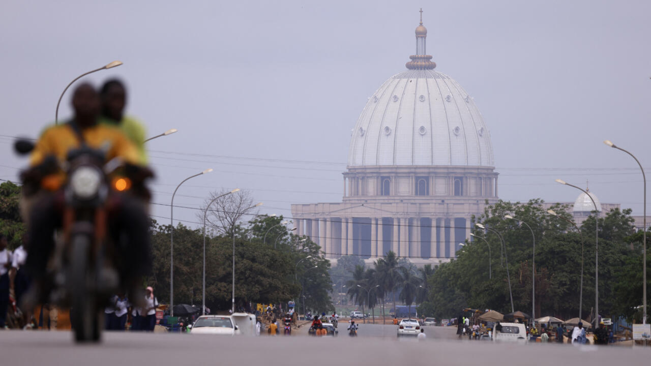 Yamoussoukro’s real estate surge: investors thrive while farmers lose ground