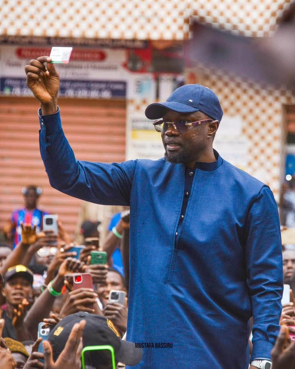 Ousmane Sonko’s triumphant crowds in Dakar suburbs reveal unshaken support
