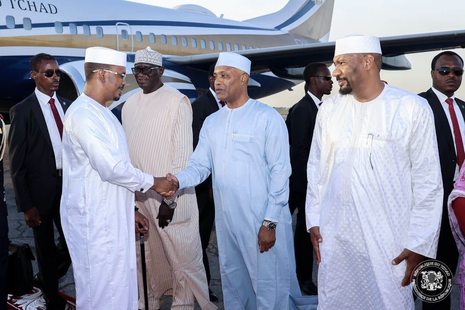 Chad president greeted upon return to N'Djamena