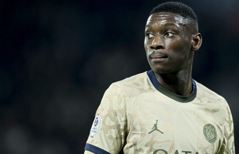 Psg sells randal kolo muani to juventus in 38m euro deal