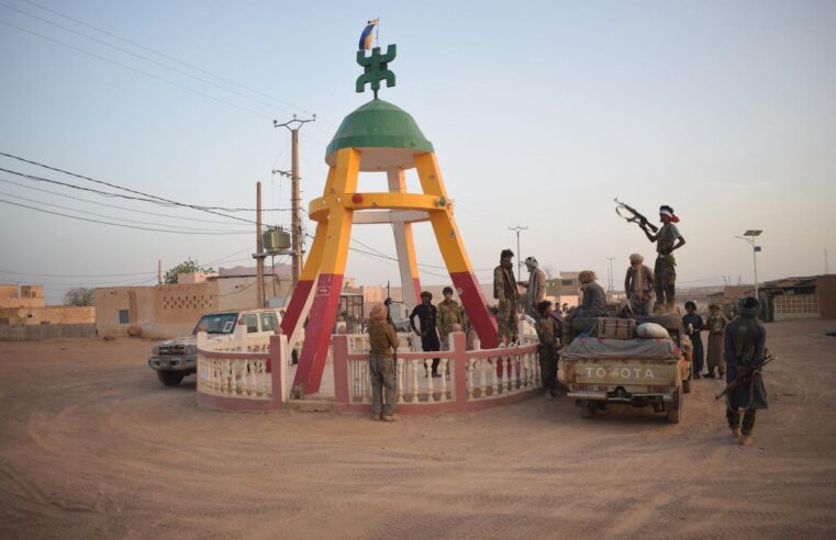 Deadly attack on Mali army camp leaves 10 soldiers dead
