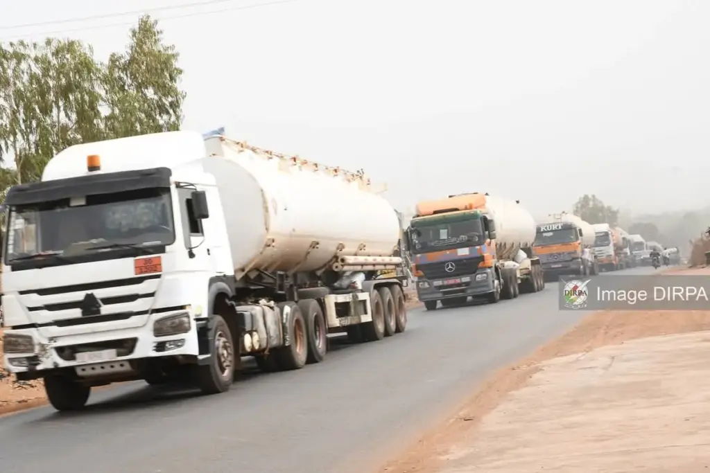 Massive fuel tanker convoy reaches Bamako amid tight security