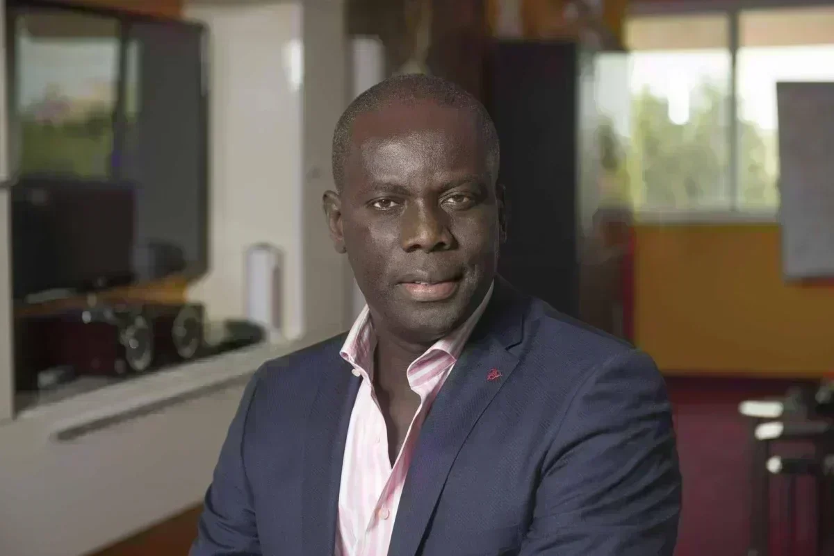 Pastef leader urges unity amid party defections to Kiiraay Senegal. Dakar. 10/2016. Malik Gakou,President du Grand Parti chez lui.