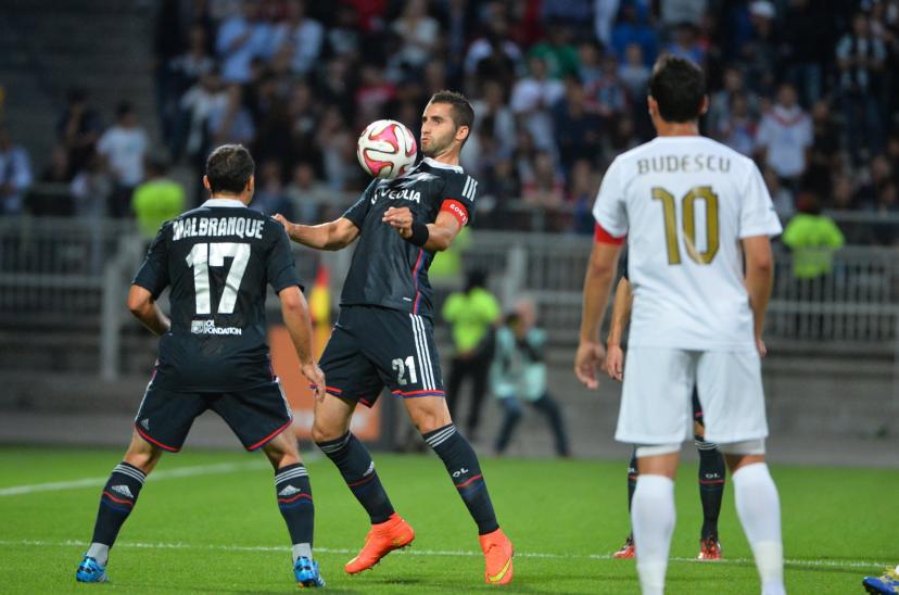 Steed Malbranque and Maxime Gonalons against Astra Giurgiu on August 21, 2014