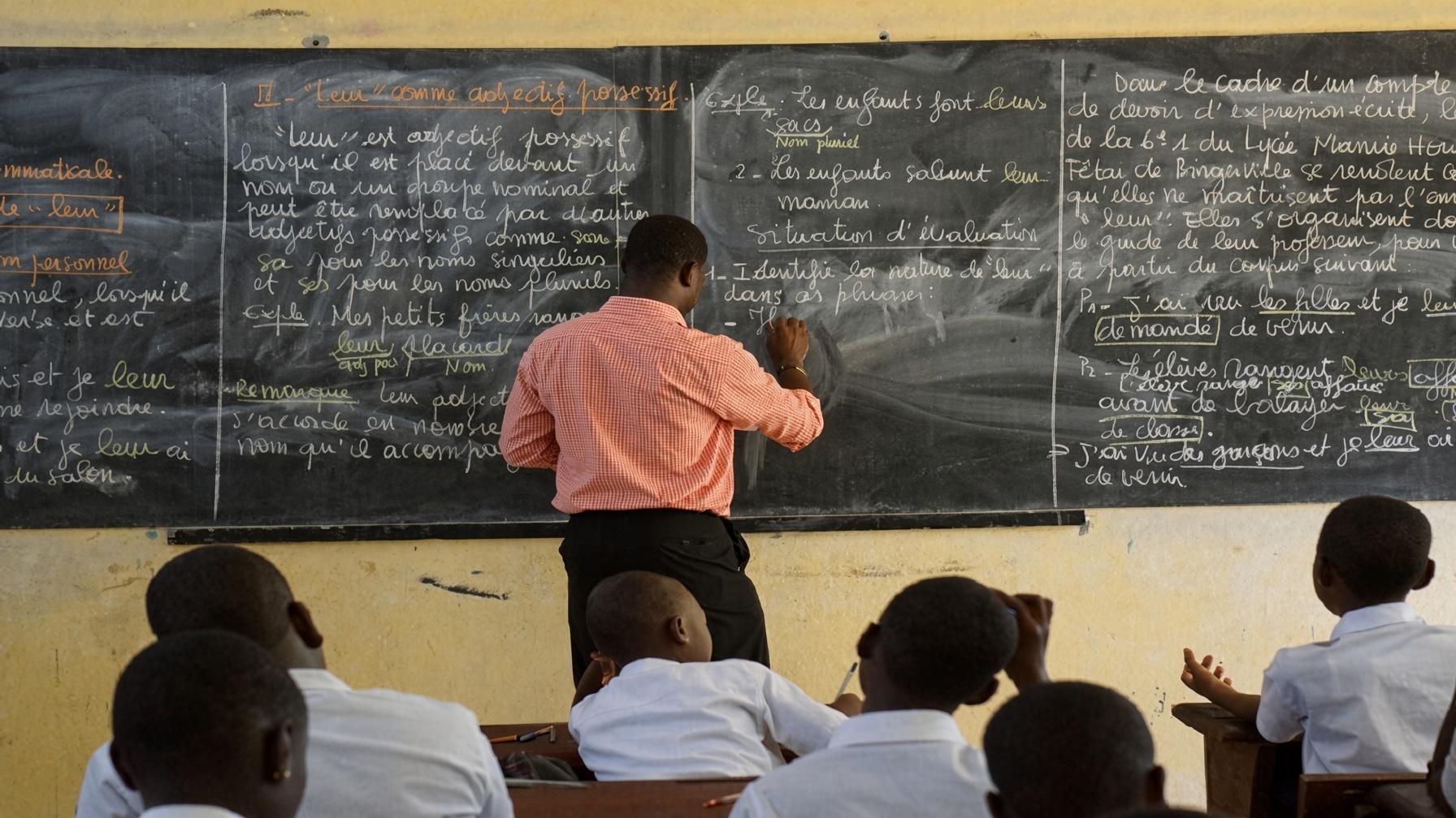 Benin’s AME teachers: what the 2026-2027 school year changes for pay and careers